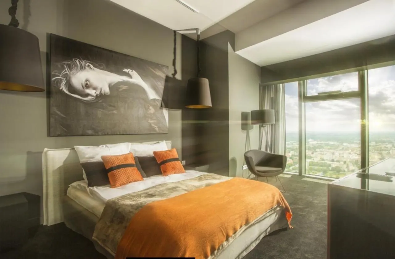 30Th+ Floor Apartments In Sky Tower Wrocław