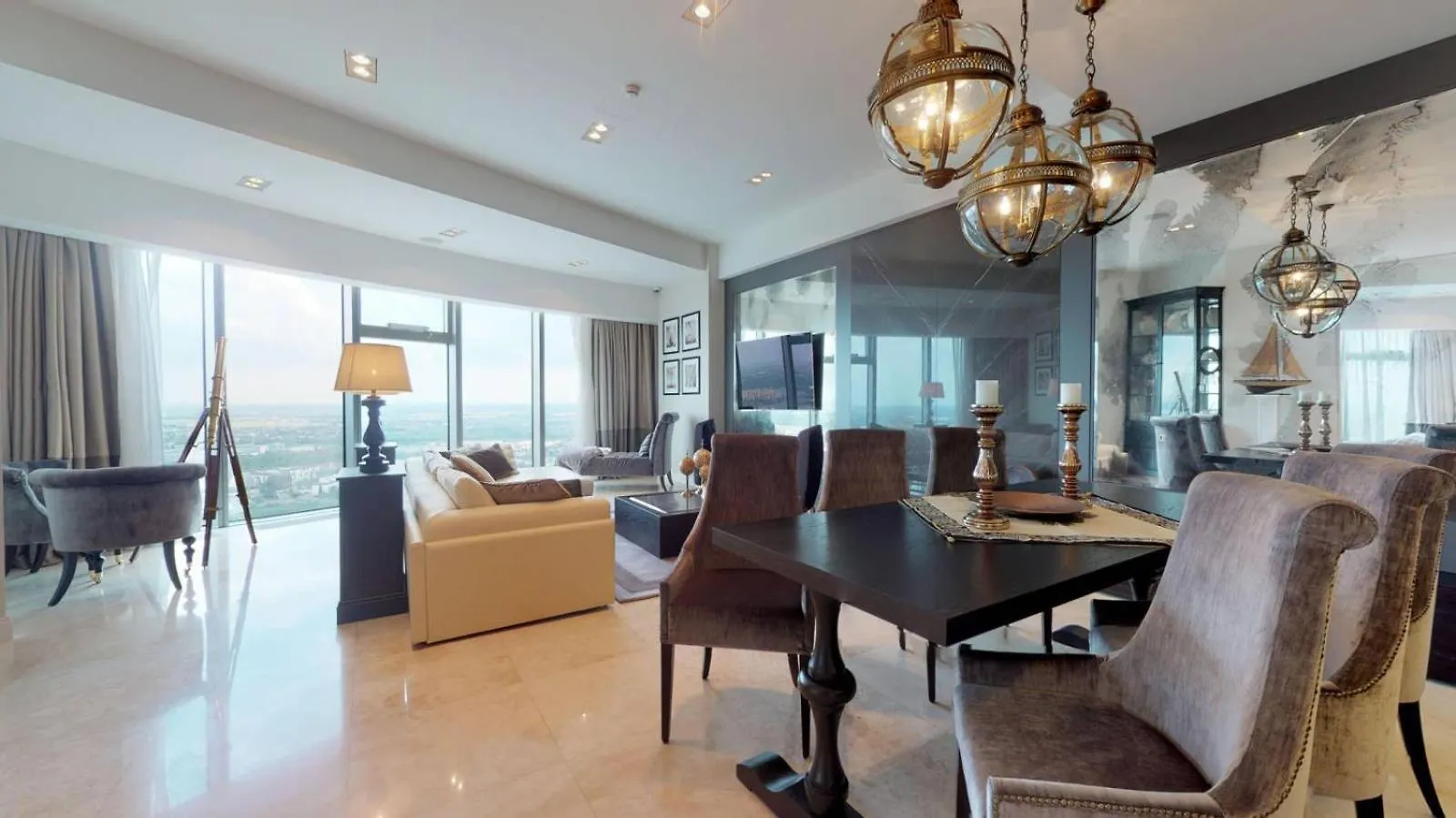 30Th+ Floor Apartments In Sky Tower Vratislav 0*,
