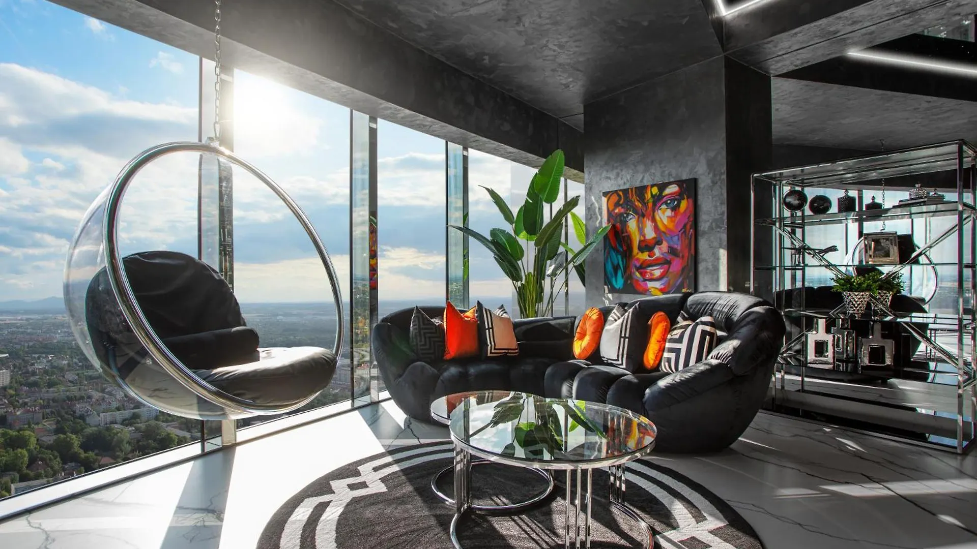 30Th+ Floor Apartments In Sky Tower Vratislav Polsko