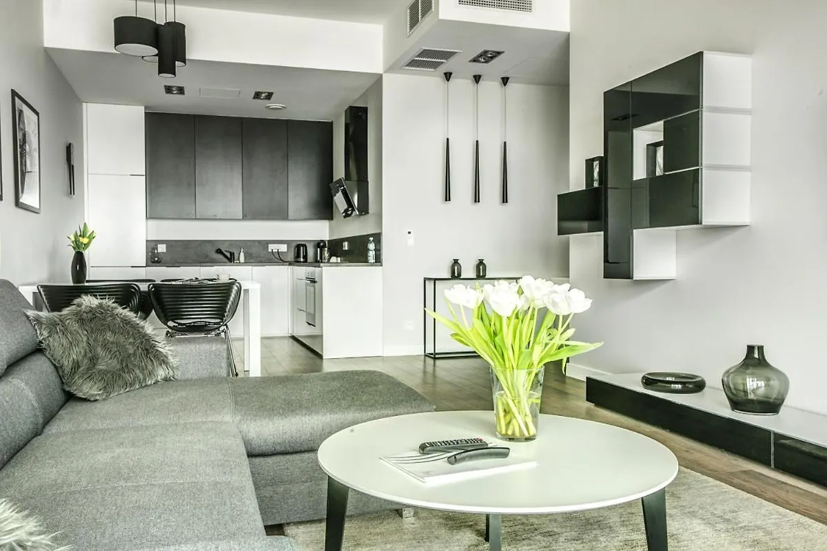 30Th+ Floor Apartments In Sky Tower Vratislav